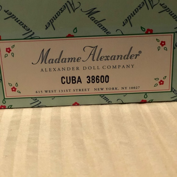 Doll - Picture 3 of 4